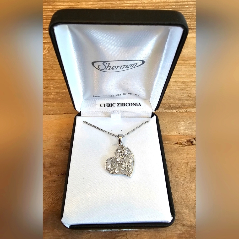 HJ Sherman Jewelers Cubic Zirconia Heart Pendant and 18" chain nwt